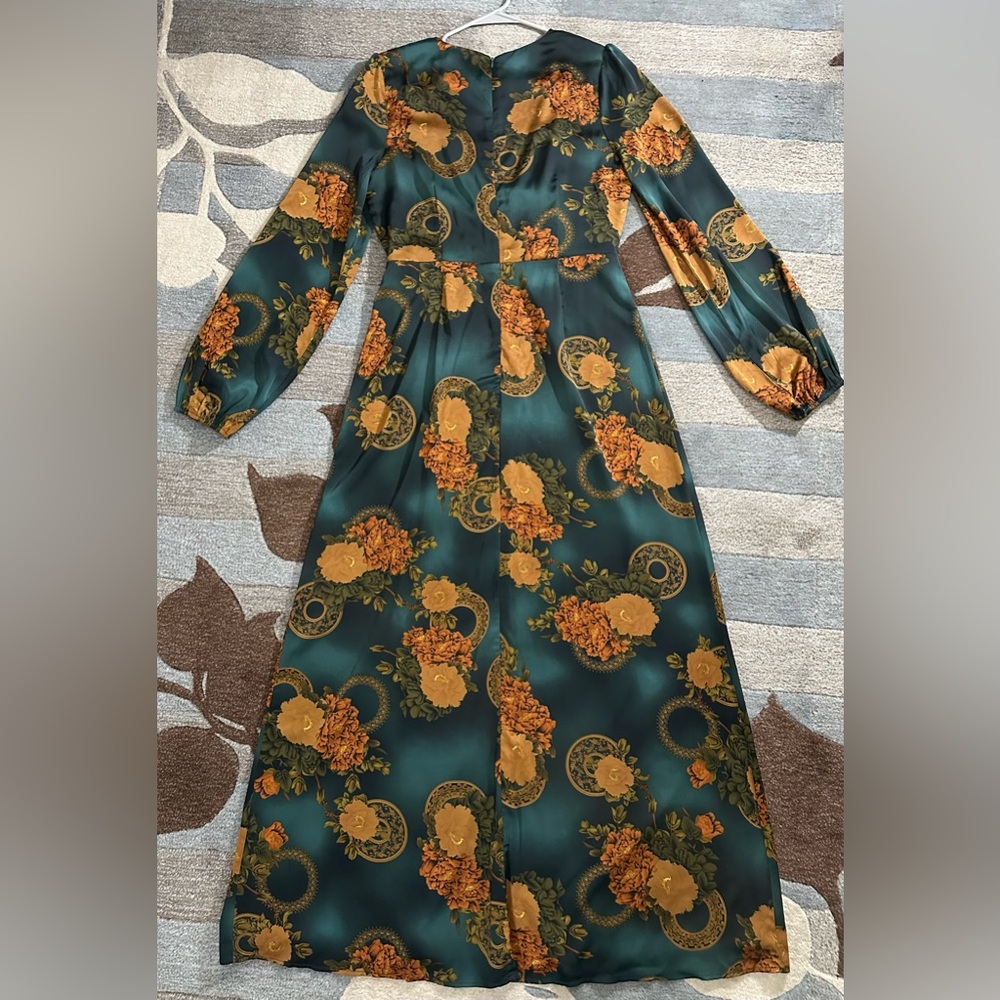 12th Tribe Gizelle Long Sleeve Plunging V-Neck Maxi Dress in Satiny Teal & Gold - Picture 3 of 11